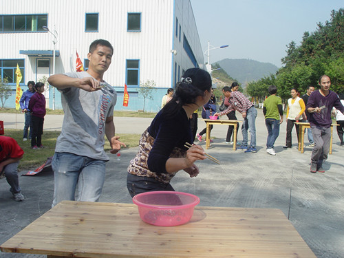 “华山泉”第五届趣味运动会.jpg